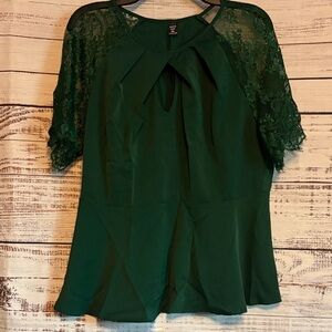SHEIN CURVE Forest Green Lace Sleeve Blouse